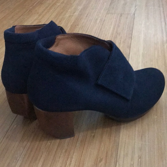 chie mihara Shoes - Chie Mihara suede platform ankle boots